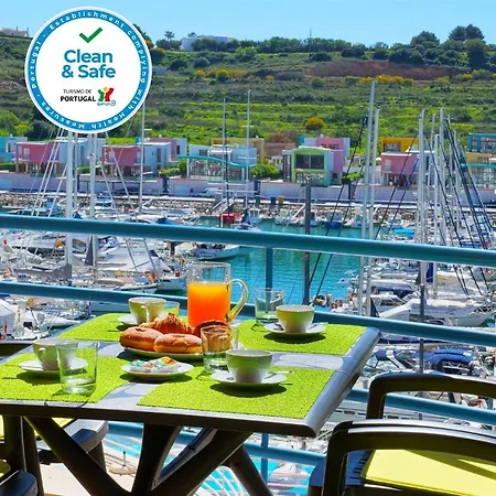 Апартаменты Marina Coast