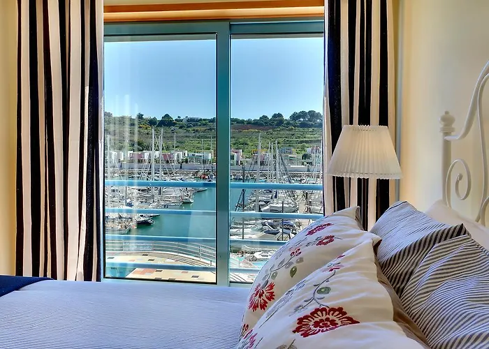 Апартаменты Marina Coast Албуфейра