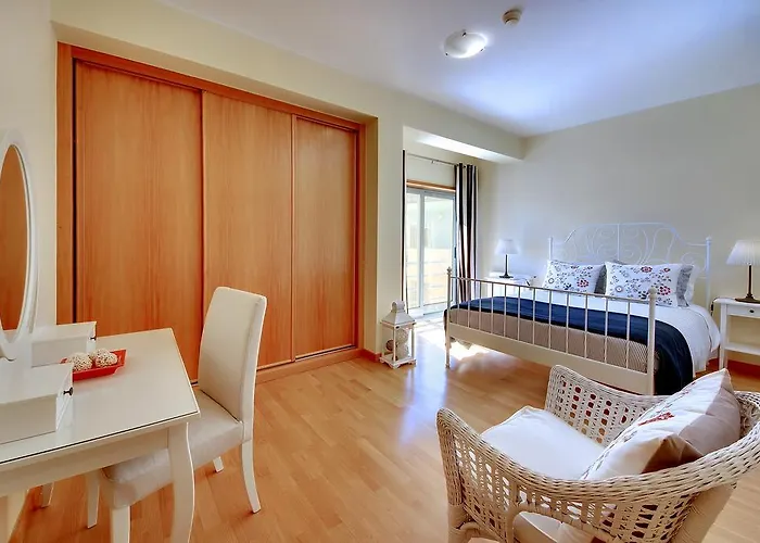 Marina Coast Апартаменты Албуфейра