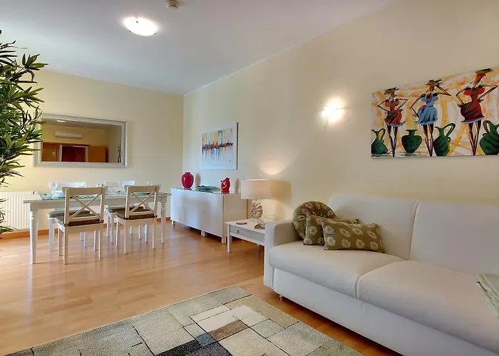 Apartment Marina Coast